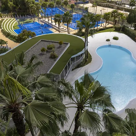 Apartment Modern Luxury With Terrace In Higueron