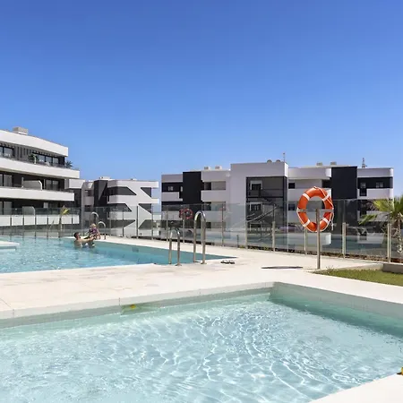 Apartment Modern Luxury With Terrace In Higueron *