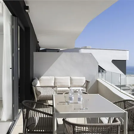 Modern Luxury With Terrace In Higueron Fuengirola